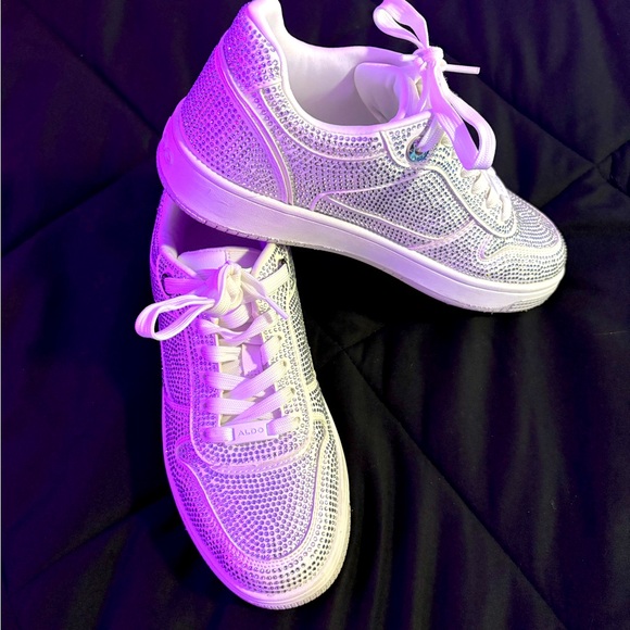 Aldo ✨crystalled sneakers✨ - Picture 1 of 4